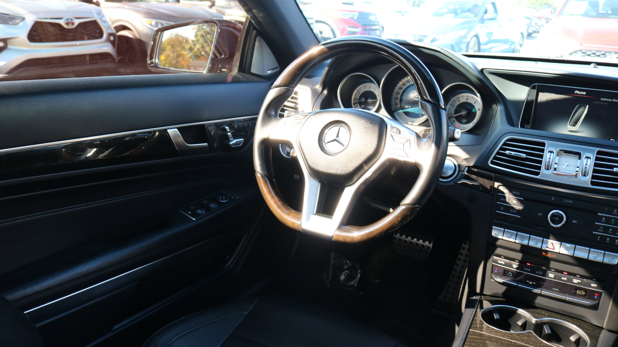 Used 2017 Mercedes-Benz E 400 4MATIC Coupe image 26