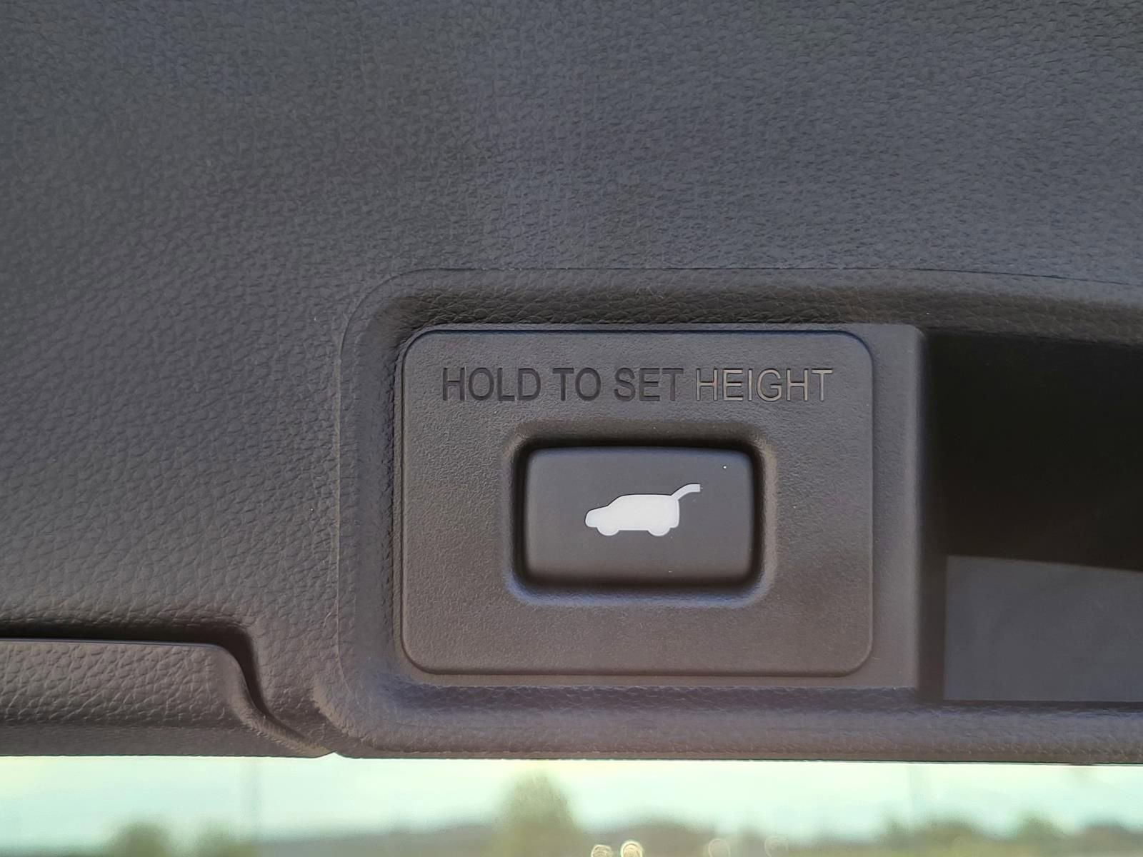 New 2026 Acura RDX SH-AWD image 11