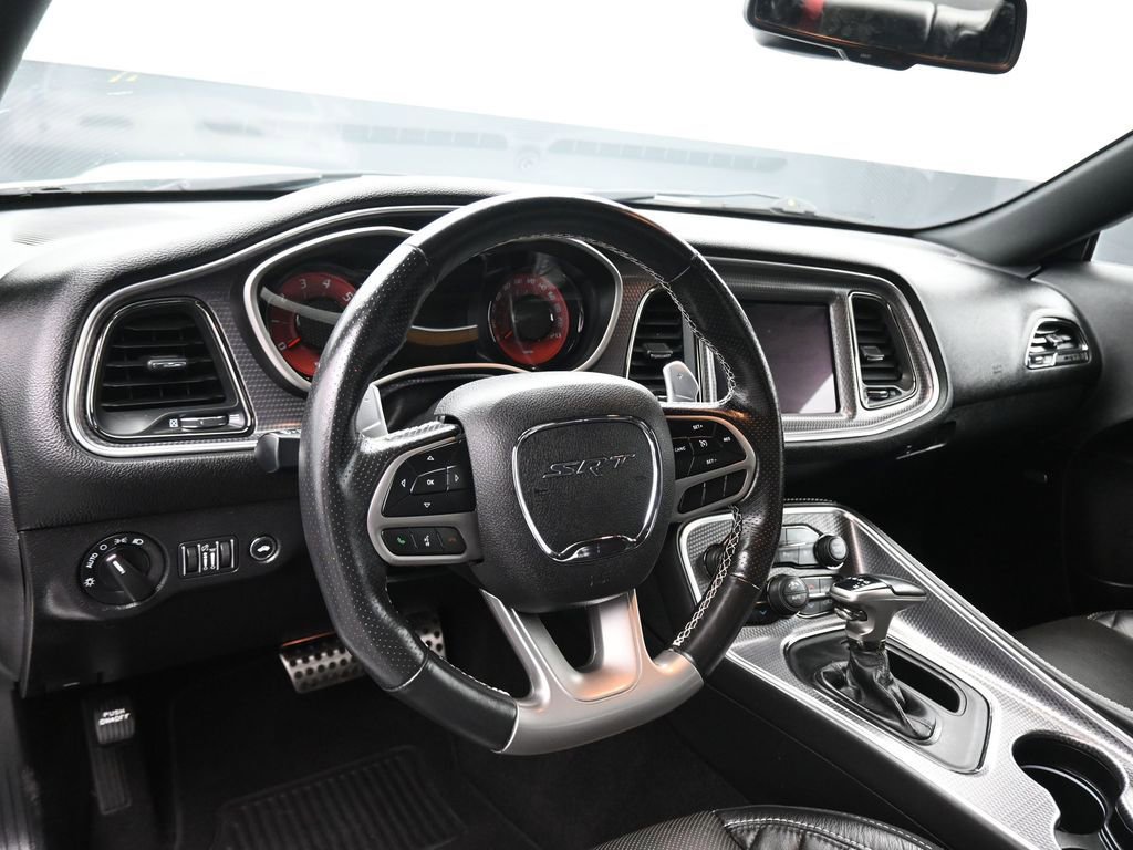 Used 2019 Dodge Challenger SRT Hellcat Redeye image 14
