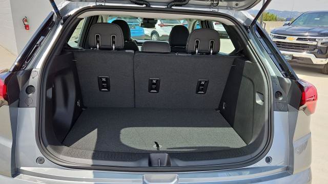 New 2027 Chevrolet Bolt LT FWD image 25