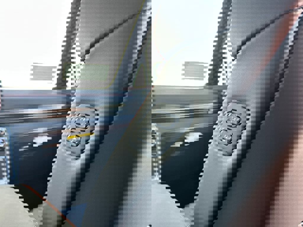 New 2026 Genesis GV80 3.5T e-SC image 35