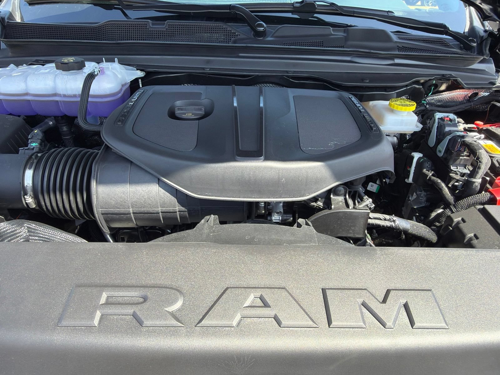 New 2027 RAM 1500 Lone Star AWD/4WD image 12