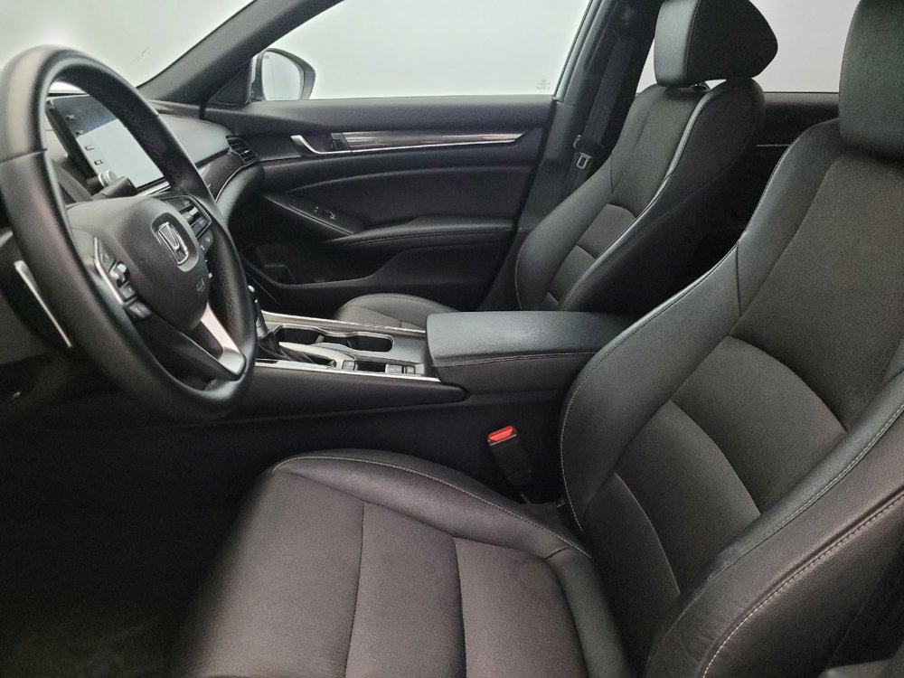 Used 2019 Honda Accord Sport image 17