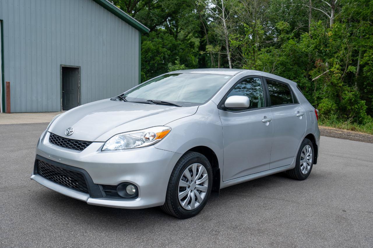 Used 2012 Toyota Matrix L w/ L Sport Pkg FWD image 7