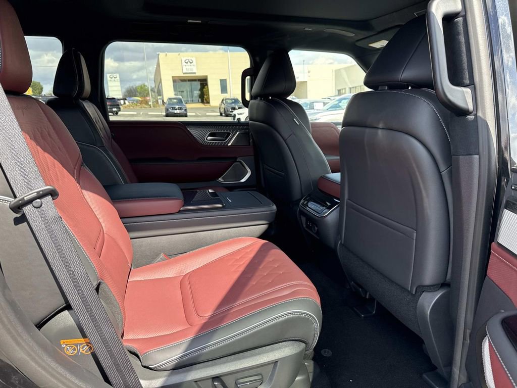 New 2026 INFINITI QX80 Autograph image 21