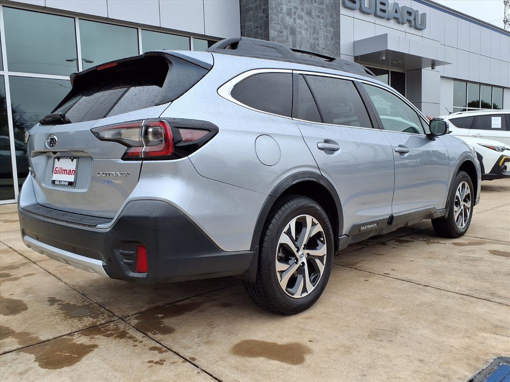 Used 2020 Subaru Outback Limited image 24