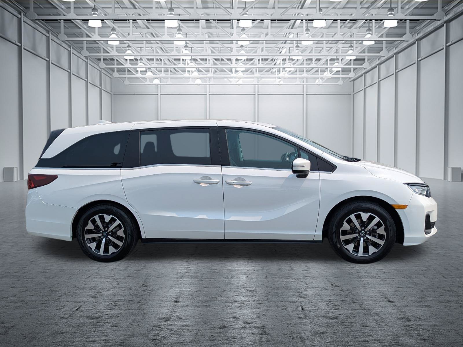Used 2025 Honda Odyssey EX-L image 6