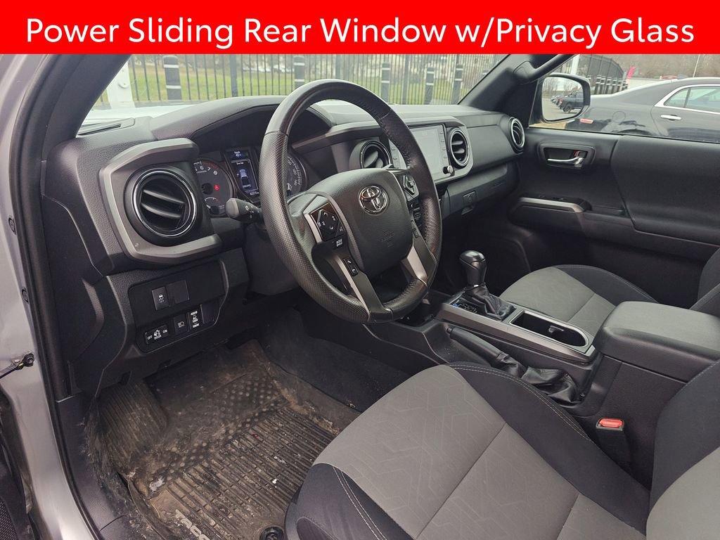 Used 2021 Toyota Tacoma TRD Off-Road image 9