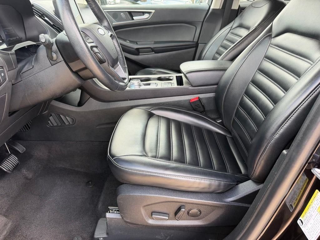 Used 2024 Ford Edge SEL AWD/4WD image 10