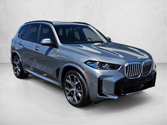 Certified 2026 BMW X5 xDrive40i w/ M Sport Package AWD/4WD image 3