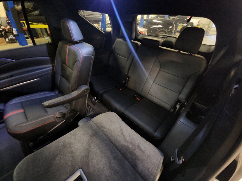 Certified 2024 Chevrolet Traverse RS w/ LPO, Floor Liner Package image 35
