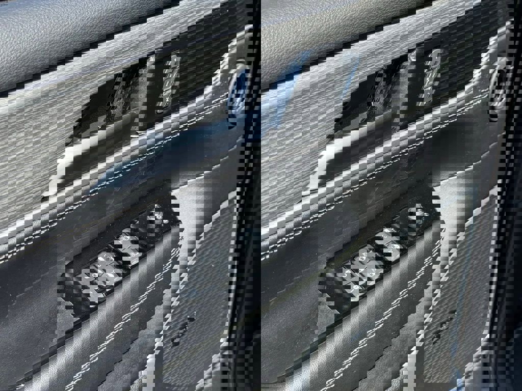 Used 2024 Jeep Wagoneer Series II w/ Convenience Group I image 26