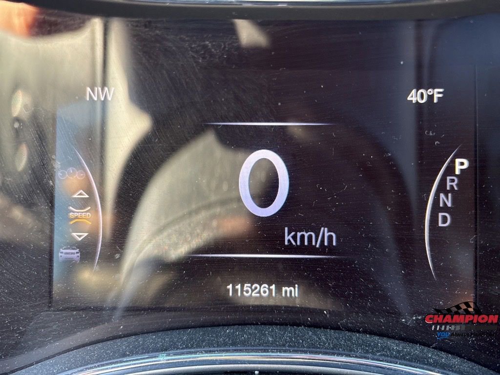 Used 2018 Jeep Grand Cherokee Laredo image 15