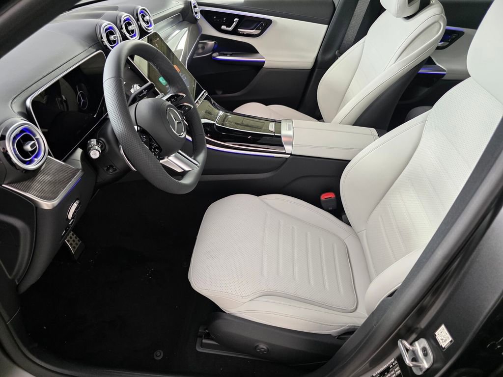 New 2026 Mercedes-Benz GLC 300 image 6