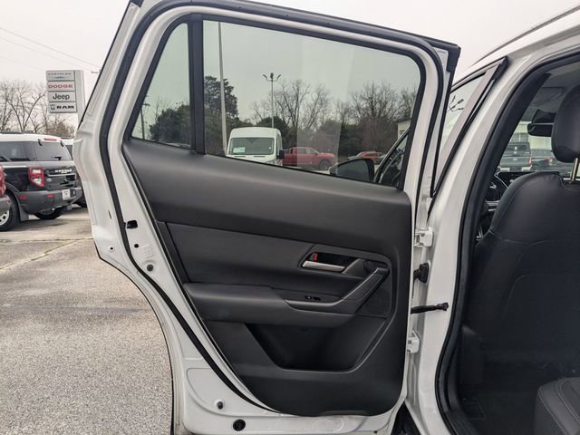 Used 2024 MAZDA CX-50 AWD 2.5 S w/ Preferred Package image 24