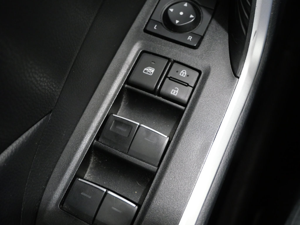 Used 2024 Toyota RAV4 XLE FWD image 13