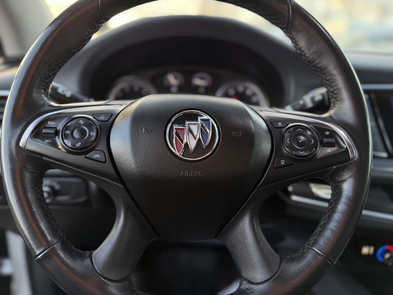 Used 2021 Buick Enclave Premium w/ Sun and Sites Package image 16