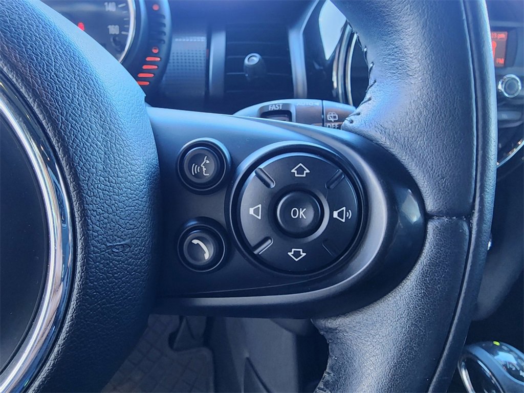 Used 2016 MINI Cooper 4-Door Hardtop image 19