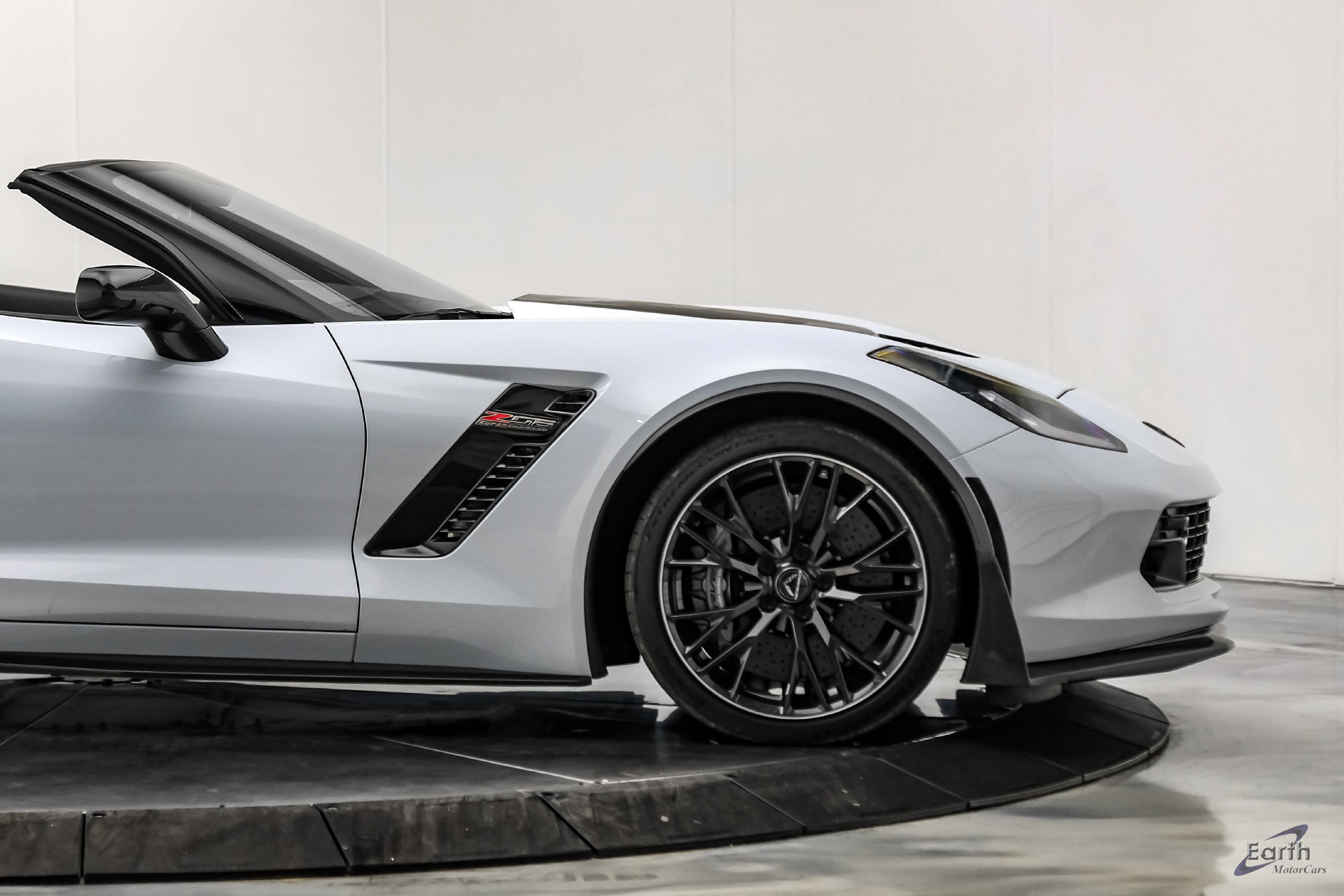 Used 2019 Chevrolet Corvette Z06 RWD image 27