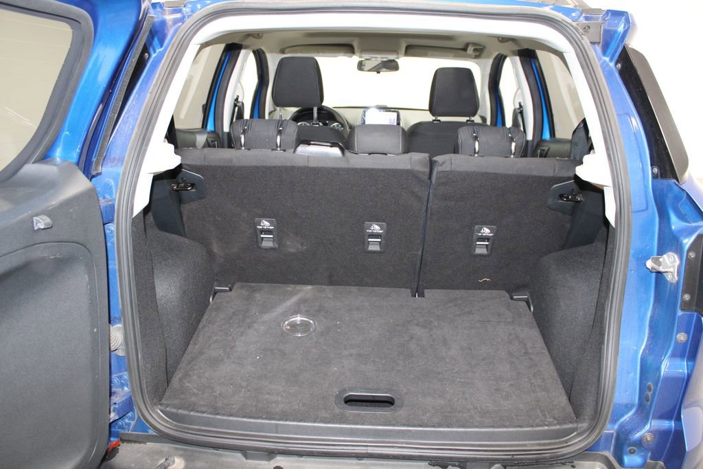 Used 2021 Ford EcoSport SE image 13
