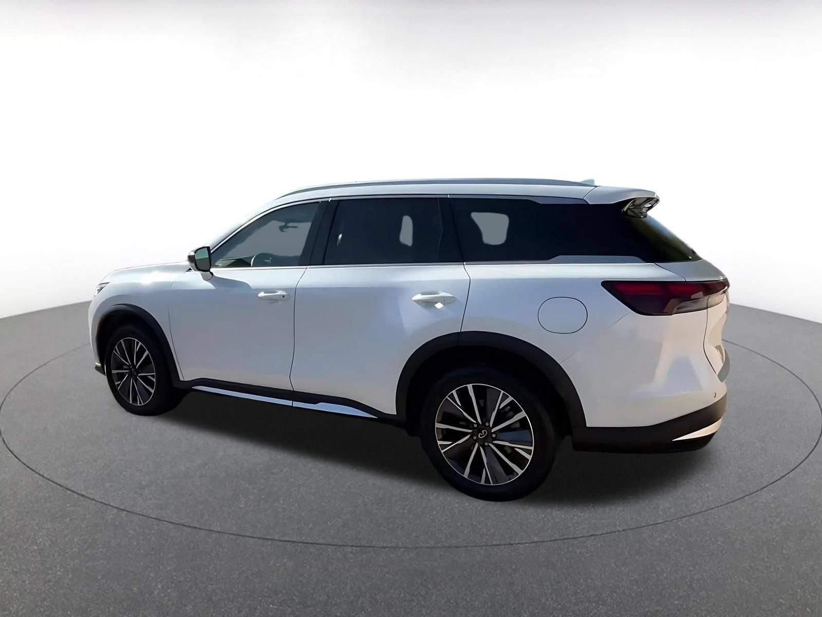 Used 2026 INFINITI QX60 Luxe AWD/4WD image 9
