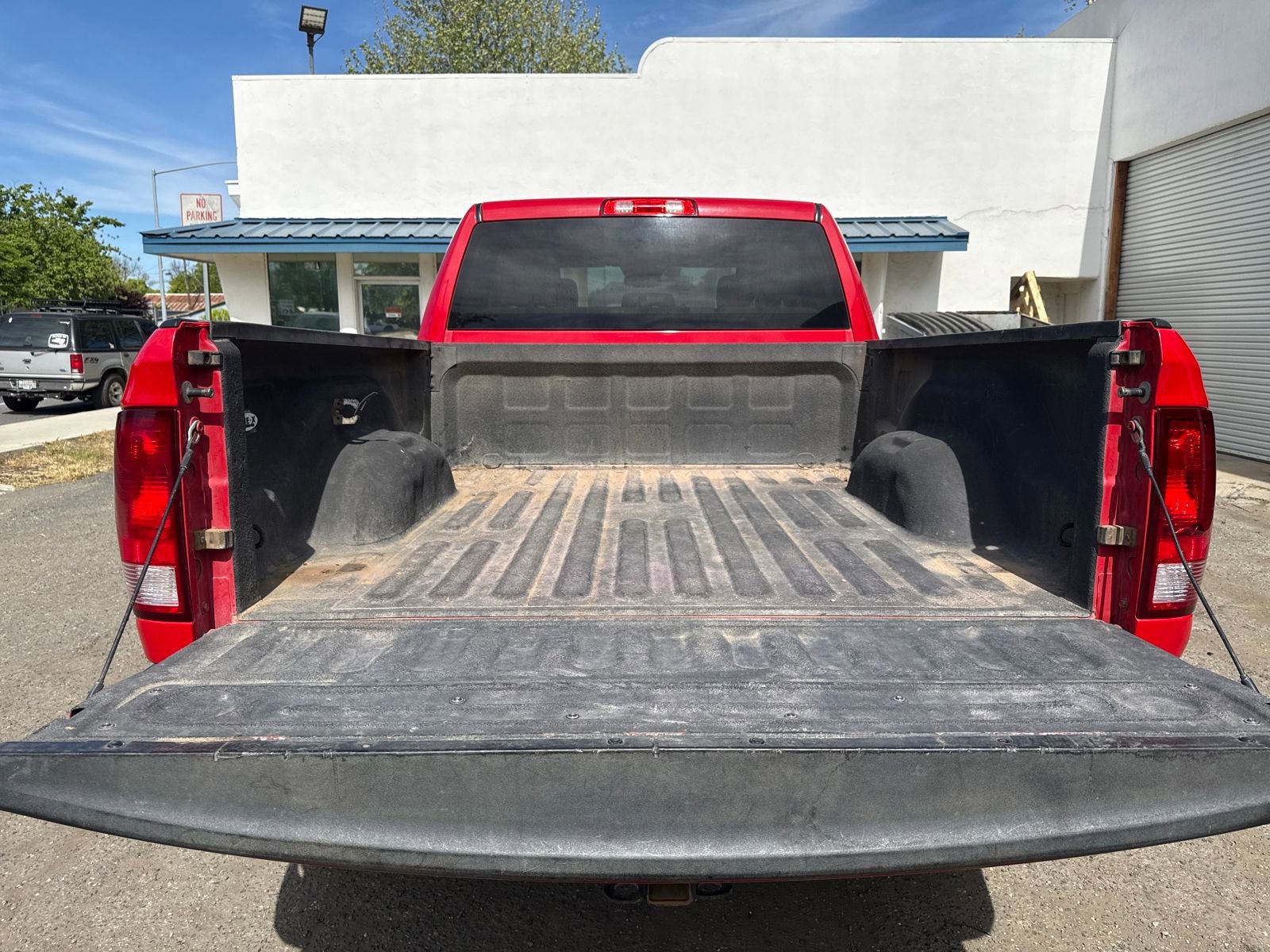 Used 2017 RAM 2500 Tradesman w/ Protection Group image 23