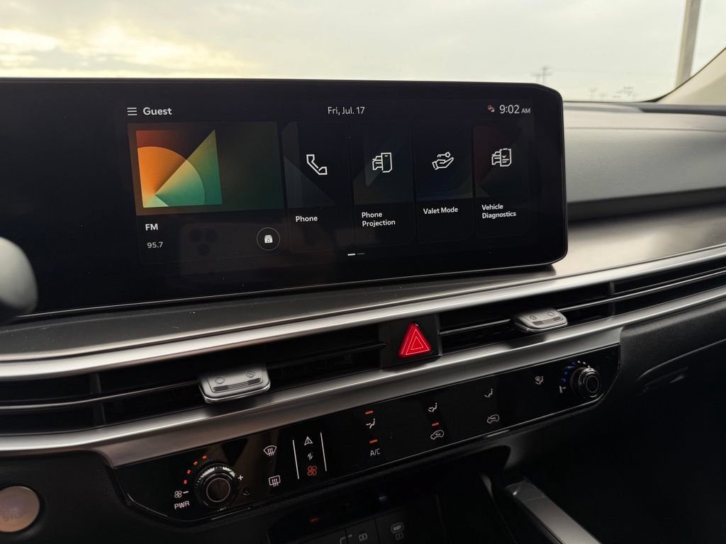 New 2026 Kia Sorento LX FWD image 19