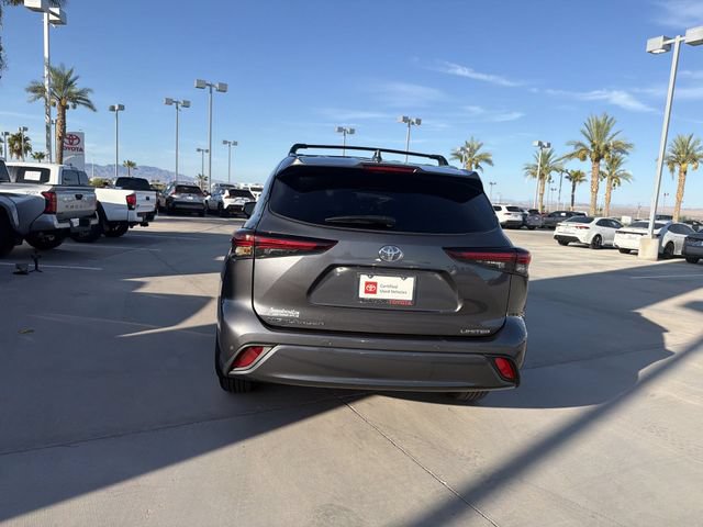 Certified 2025 Toyota Highlander Limited FWD image 6