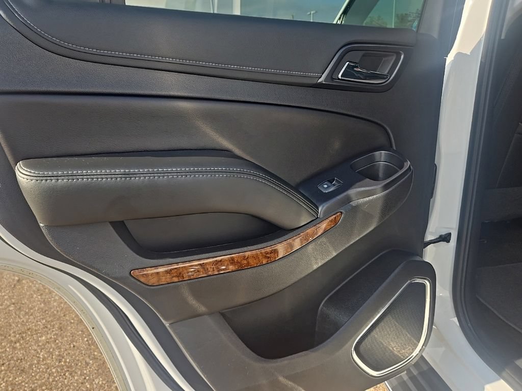 Used 2019 Chevrolet Tahoe Premier AWD/4WD image 41
