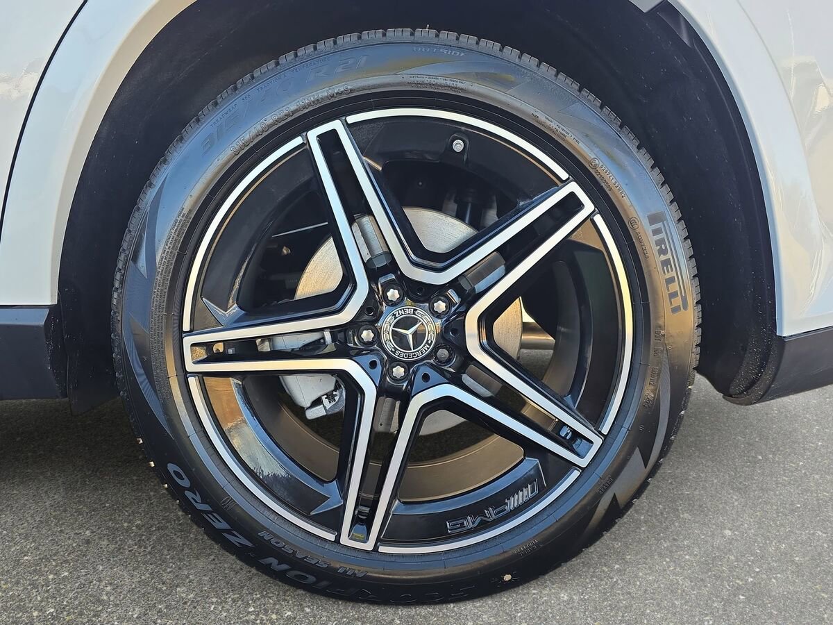 New 2026 Mercedes-Benz GLS 450 4MATIC image 32