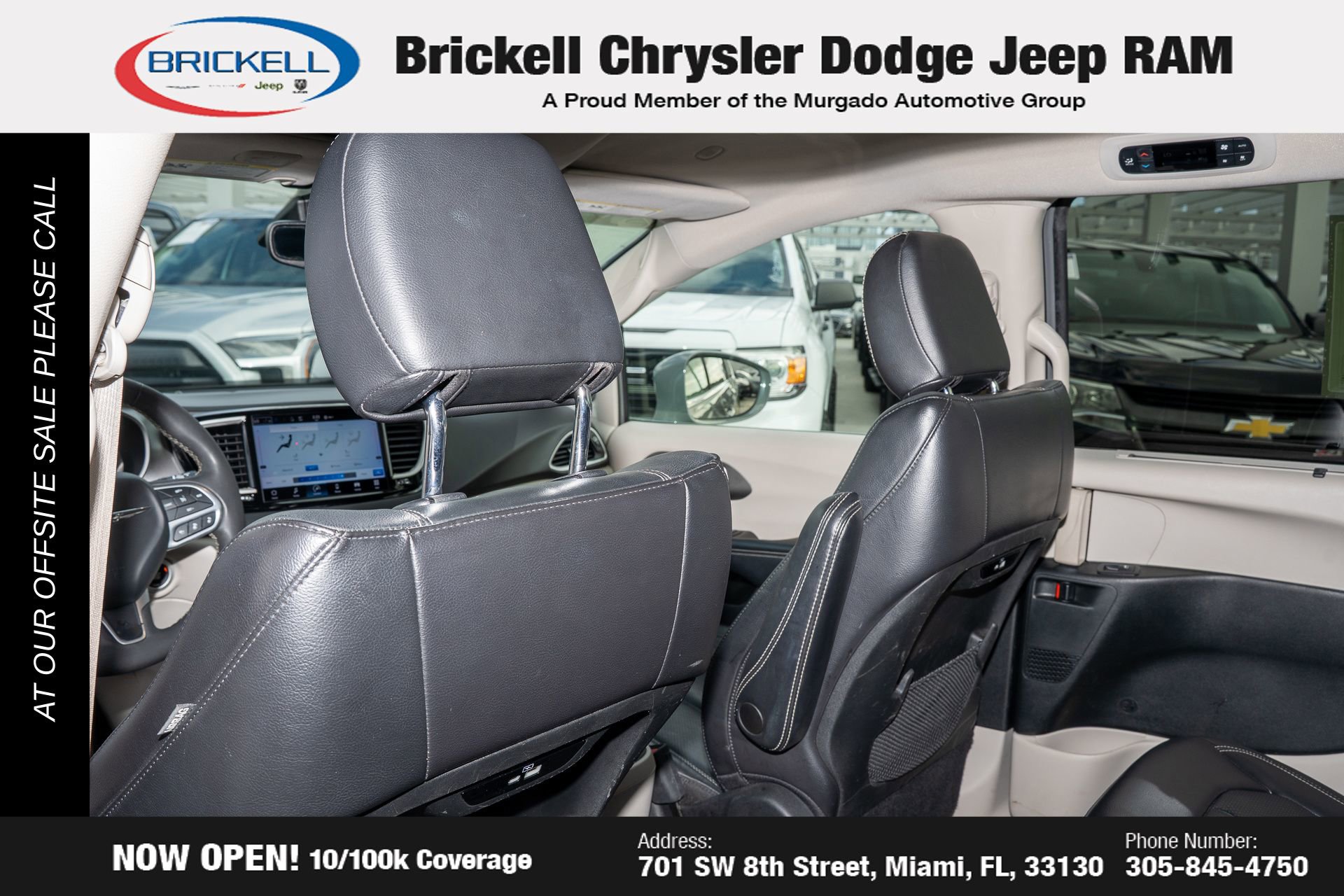 Used 2022 Chrysler Pacifica Touring-L image 19