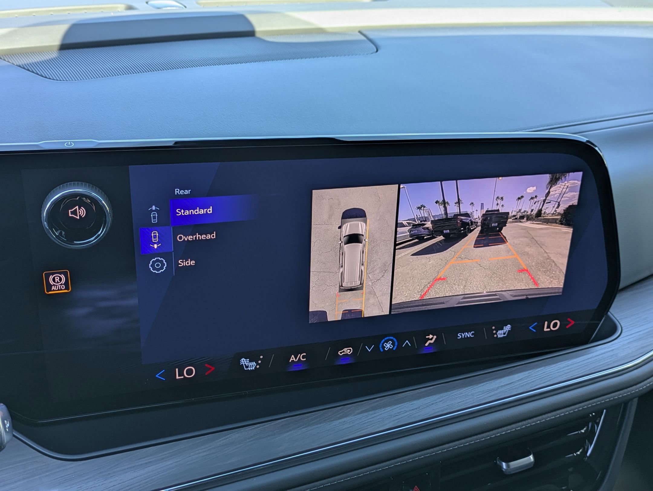 New 2026 Chevrolet Suburban LT w/ Comfort Package image 17