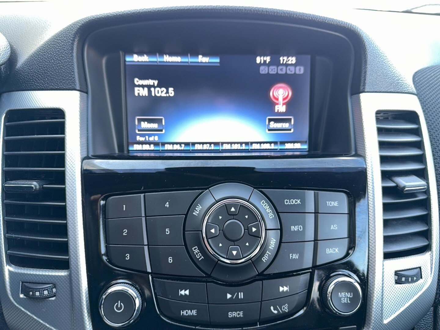 Used 2013 Chevrolet Cruze LTZ w/ RS Package FWD image 8