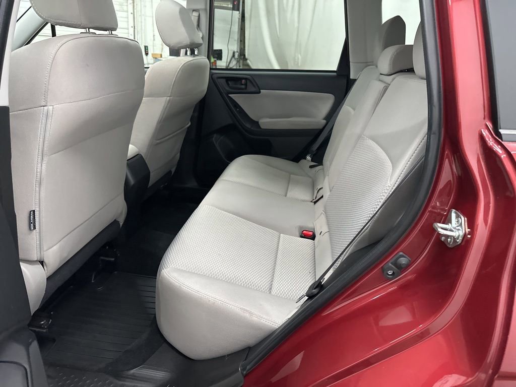 Used 2015 Subaru Forester 2.5i Premium w/ All-Weather Package AWD/4WD image 19