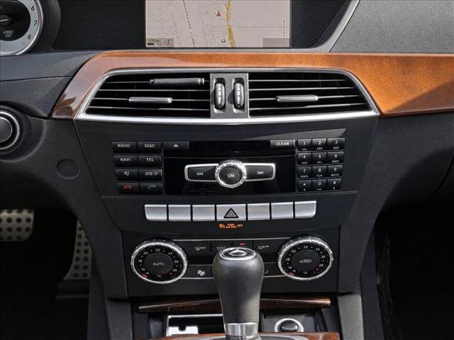 Used 2013 Mercedes-Benz C 250 Sedan image 15