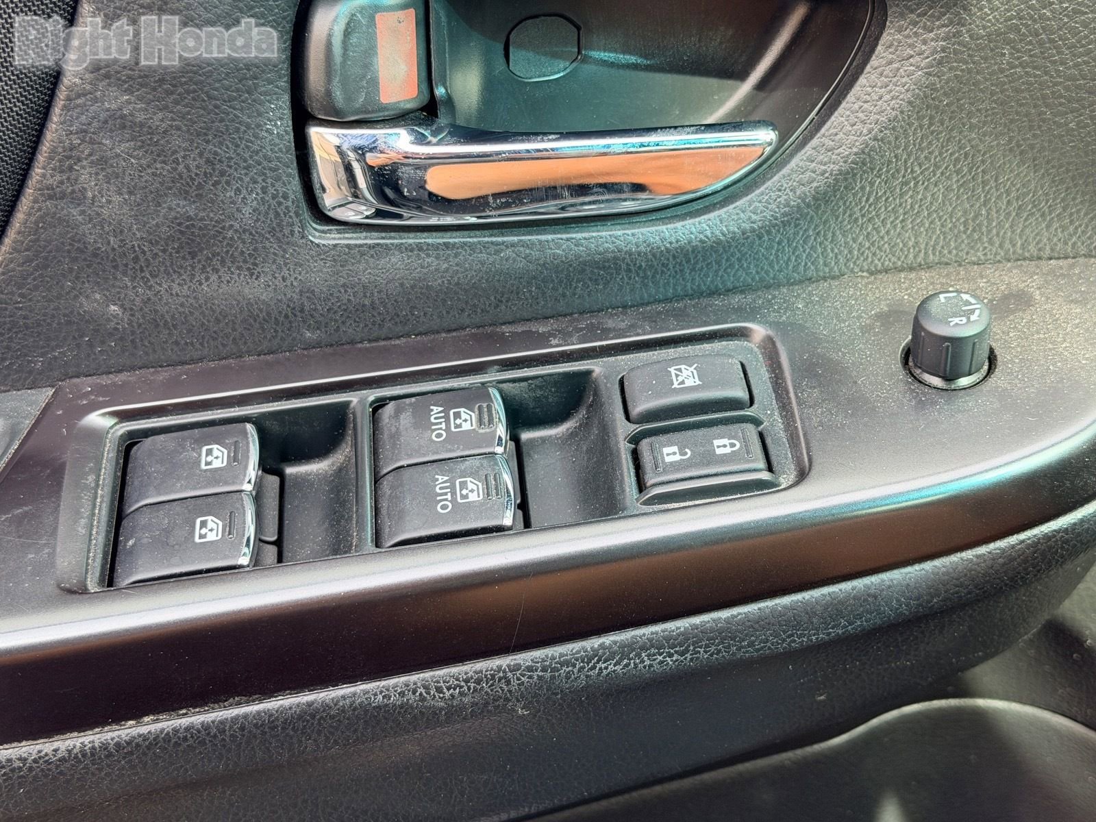 Used 2017 Subaru WRX AWD/4WD image 8
