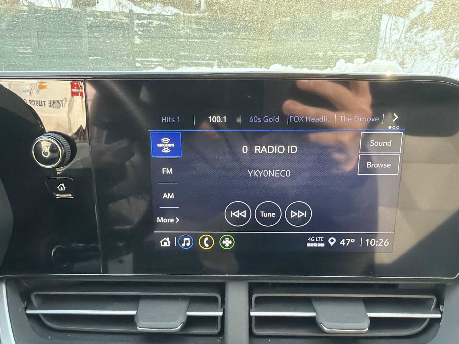 Used 2024 Chevrolet Trax RS w/ Driver Confidence Package image 13