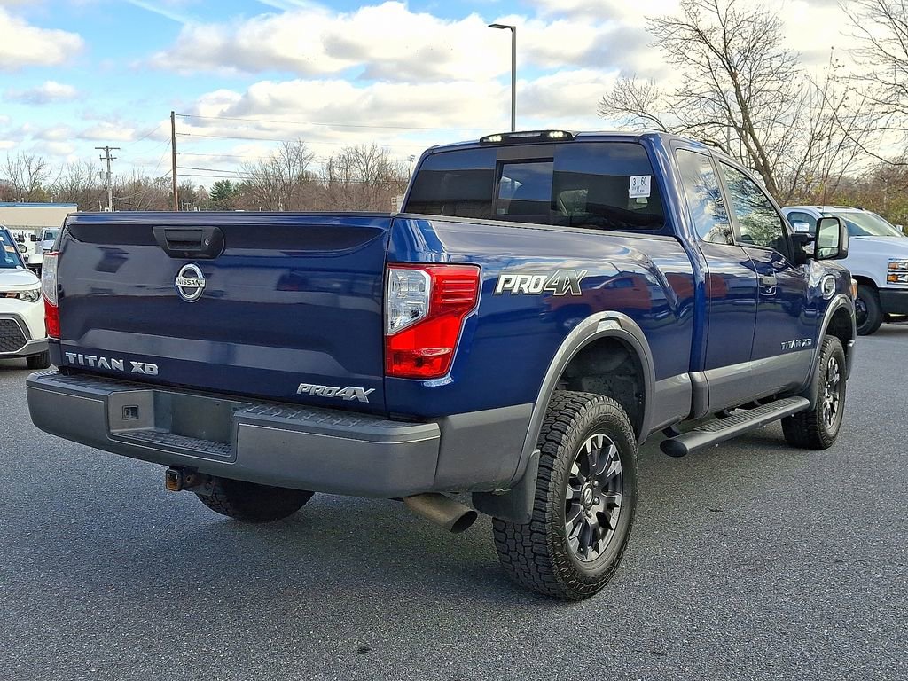 Used 2017 Nissan Titan PRO-4X image 4