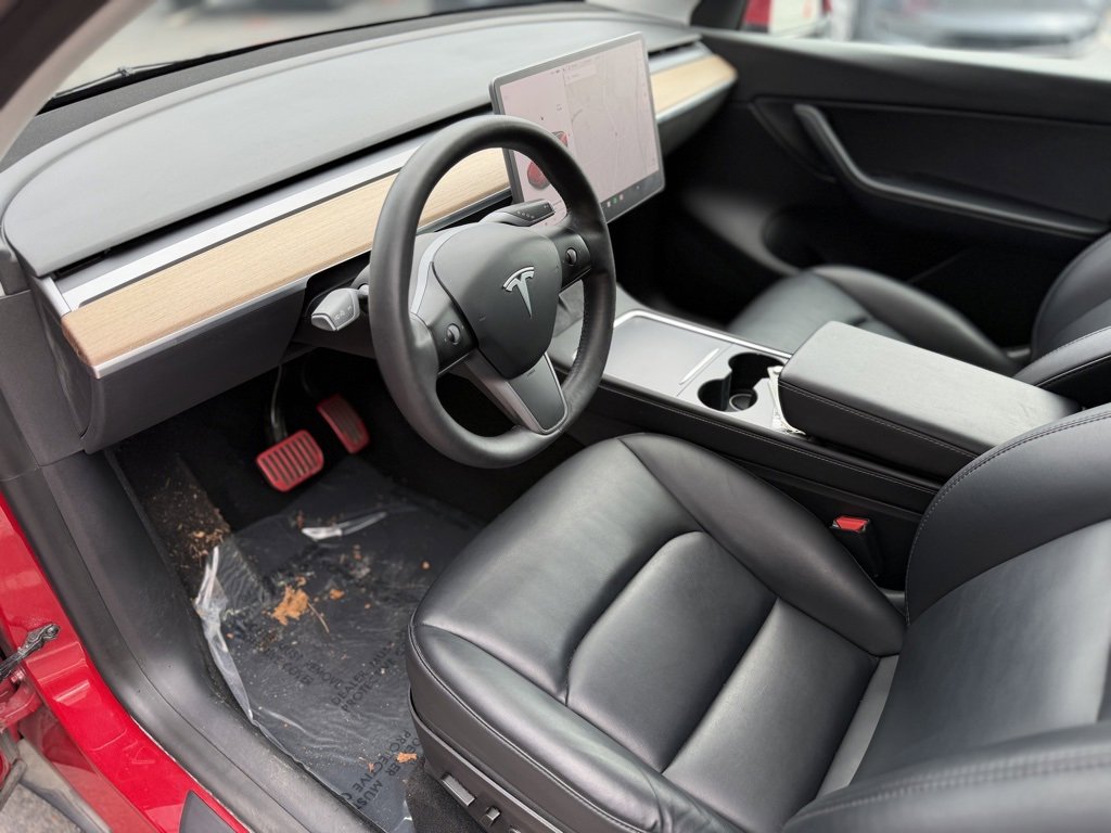 Used 2021 Tesla Model Y Long Range image 22