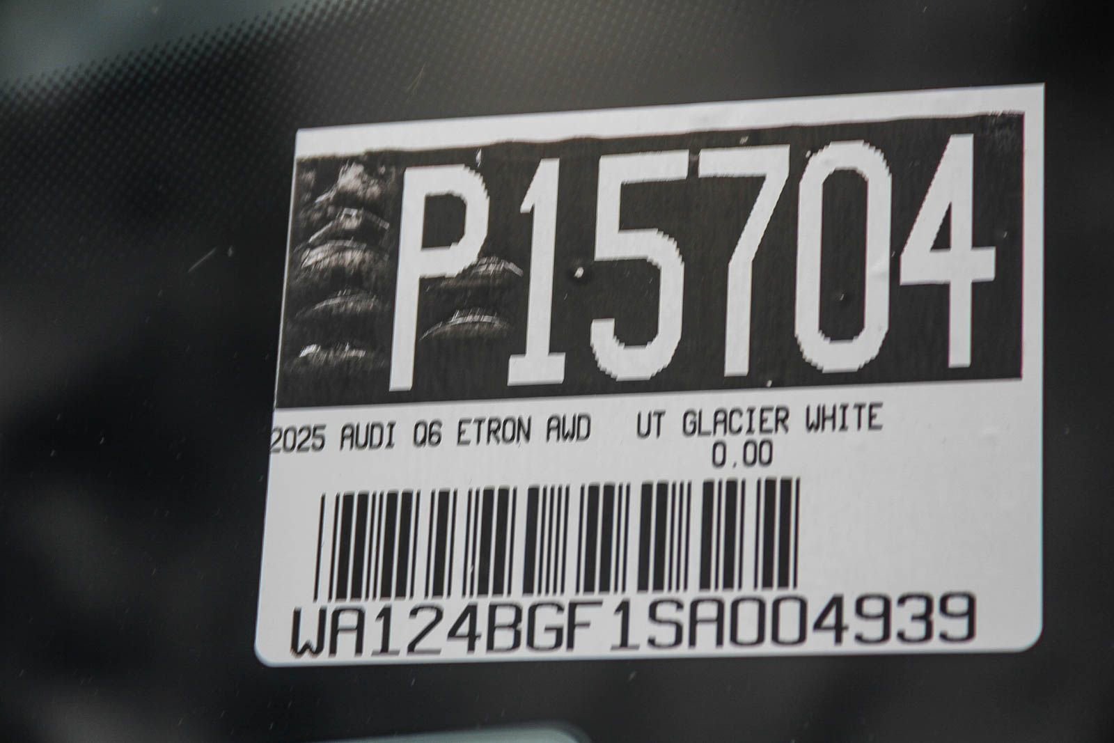 Certified 2025 Audi Q6 e-tron Premium Plus image 28