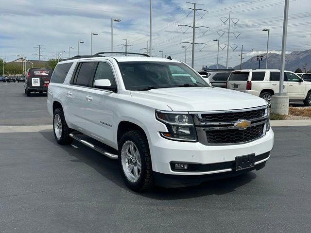 Used 2015 Chevrolet Suburban LT w/ Luxury Package image 28
