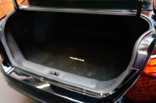 Certified 2025 Nissan Sentra S FWD image 36