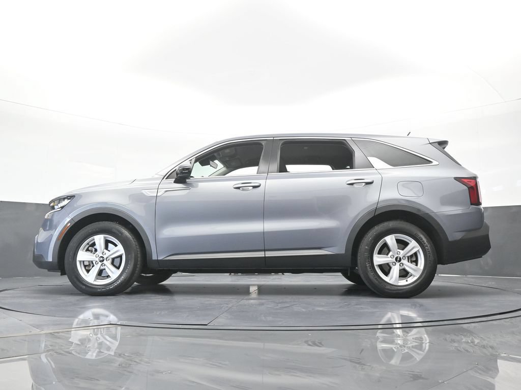 Used 2023 Kia Sorento LX FWD image 56