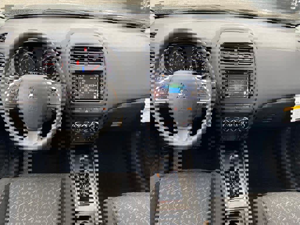 New 2025 Mitsubishi Outlander Sport ES image 7