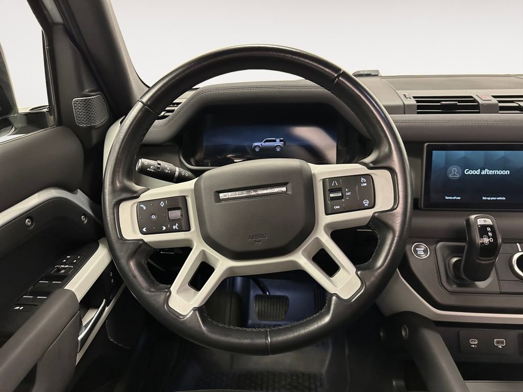 Used 2023 Land Rover Defender 110 SE AWD/4WD image 13