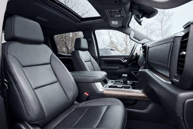 Used 2025 Chevrolet Silverado 1500 RST w/ Convenience Package II image 15