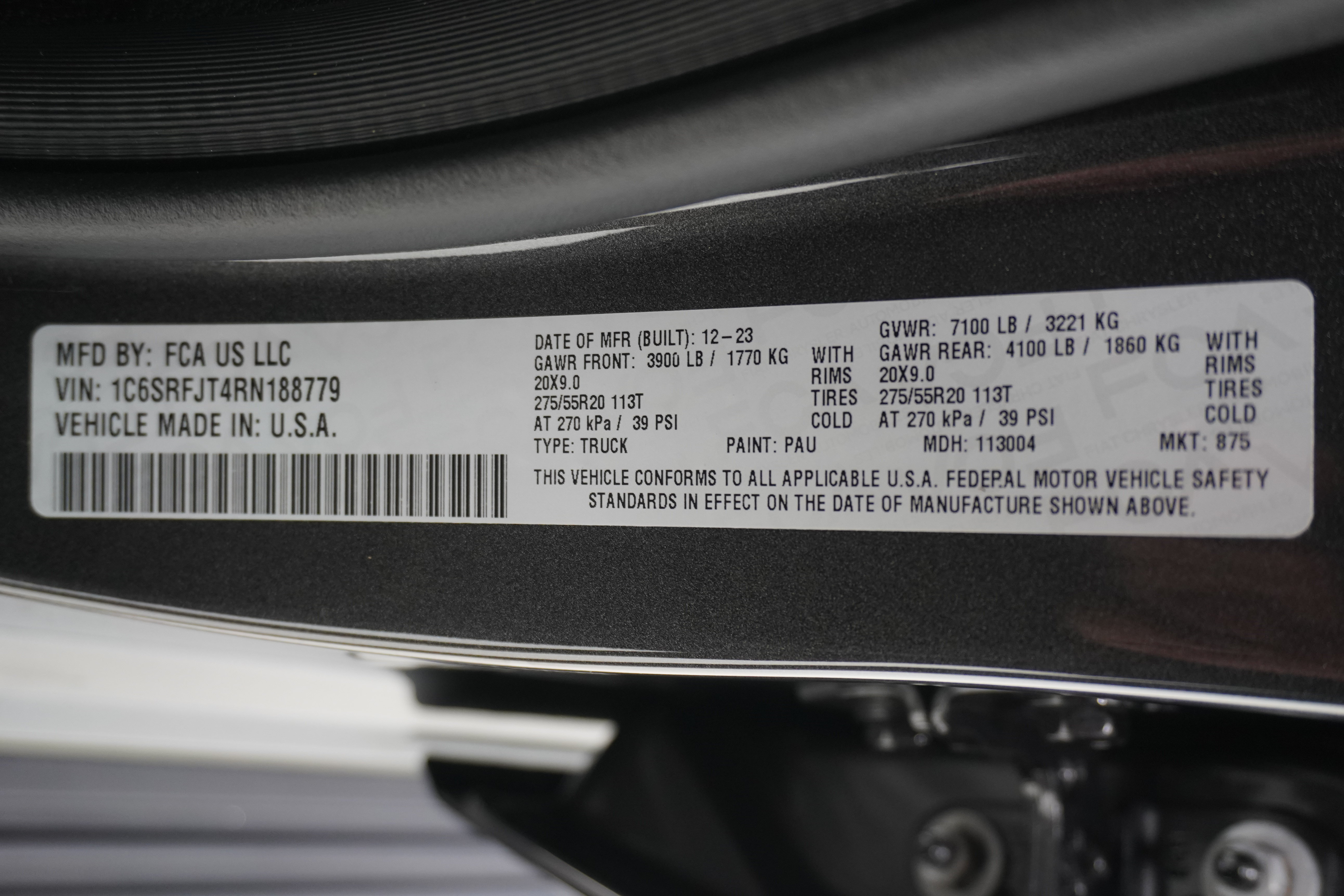 Used 2024 RAM 1500 Laramie AWD/4WD image 37