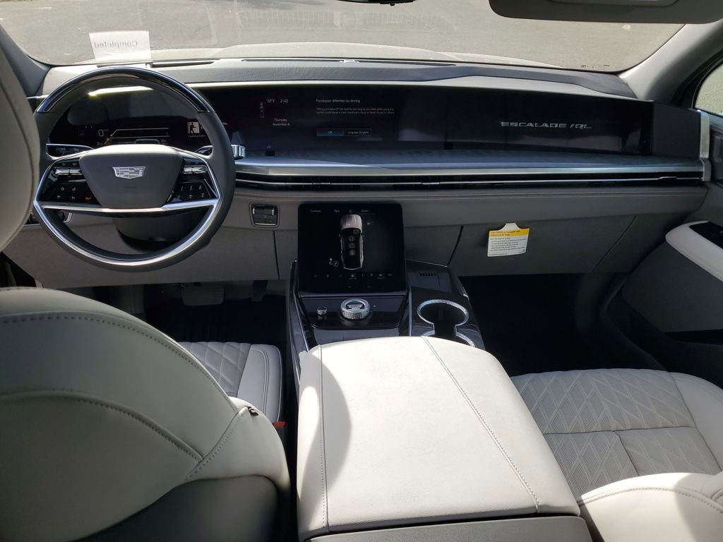 New 2026 Cadillac Escalade IQL Sport 1 w/ LPO, Floor Liner Package image 21