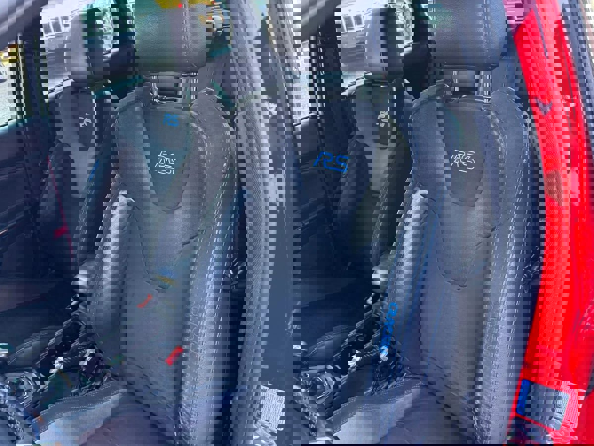 Used 2018 Ford Focus RS AWD/4WD image 40