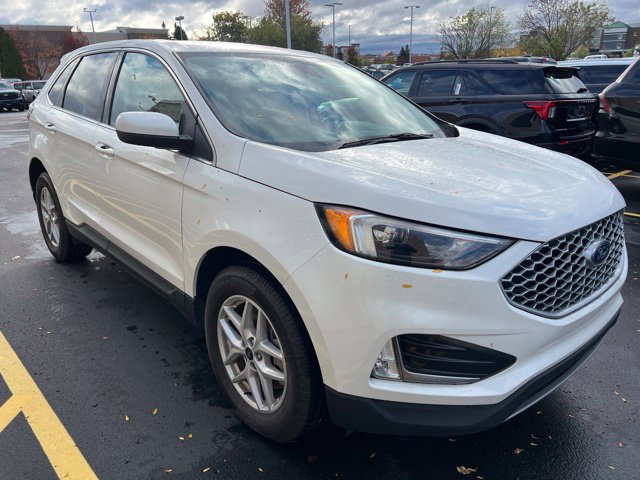 Used 2024 Ford Edge SEL w/ Convenience Package
